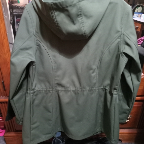 Rain jacket by free tech - Picture 2 of 2